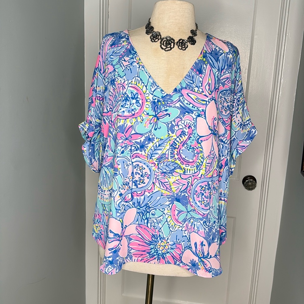 Excellent Condition Lilly Pulitzer Casden Top Size Large - Picture 2 of 7